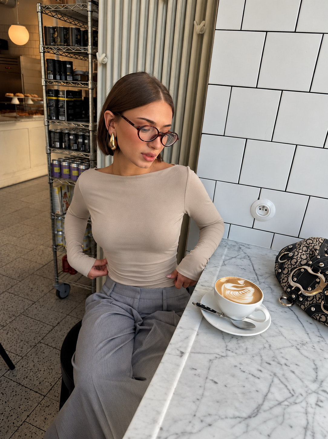 CAMISOLA OFF SHOULDER BEGE 1