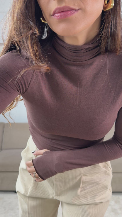 Camisola Malha Fina c/Gola Castanho