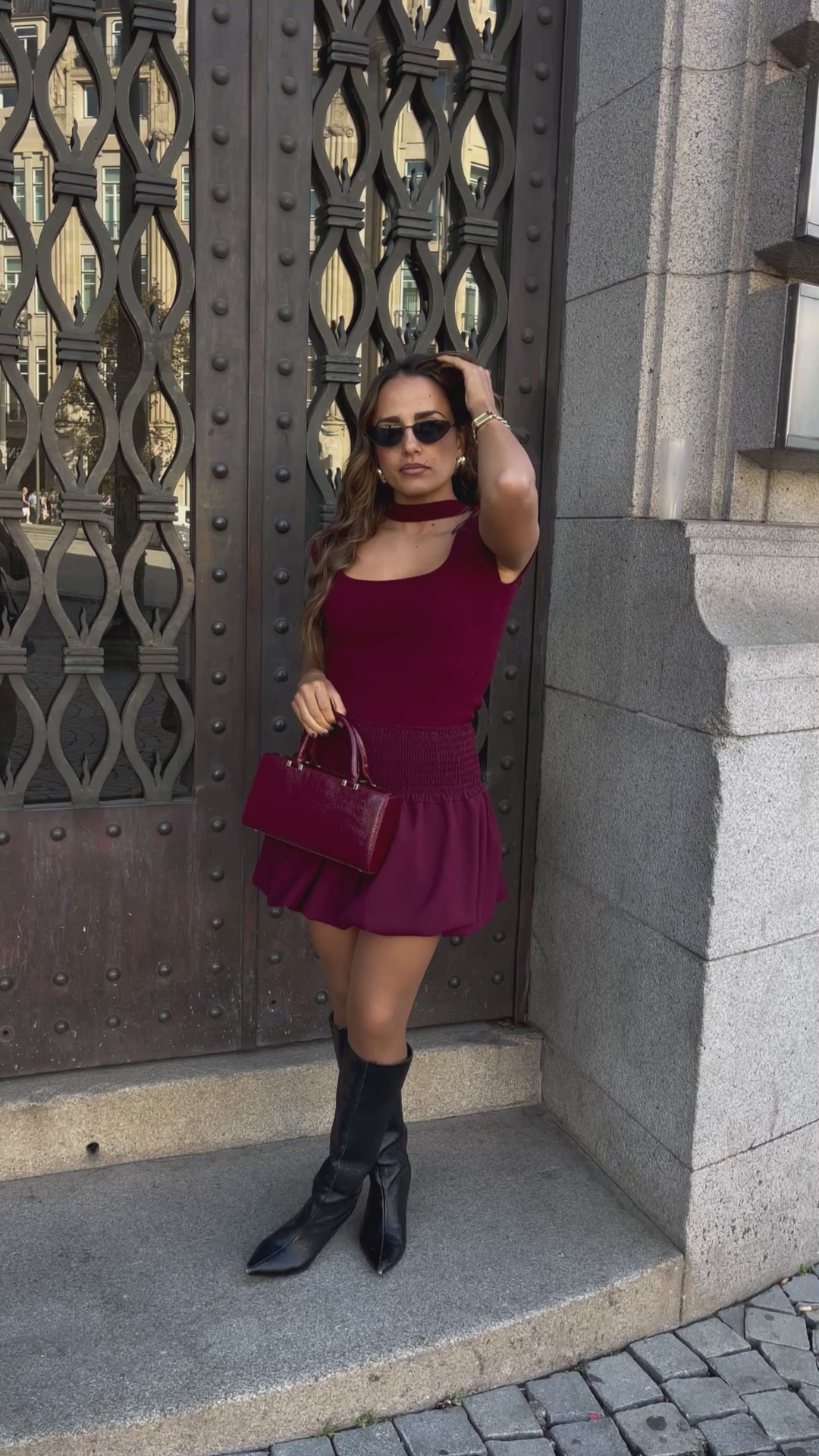 Balloon skirt with elastic waistband
