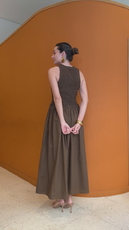 Vestido Castanho Chocolate Decote Halter