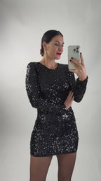 Vestido Curto Lantejoulas Prateado