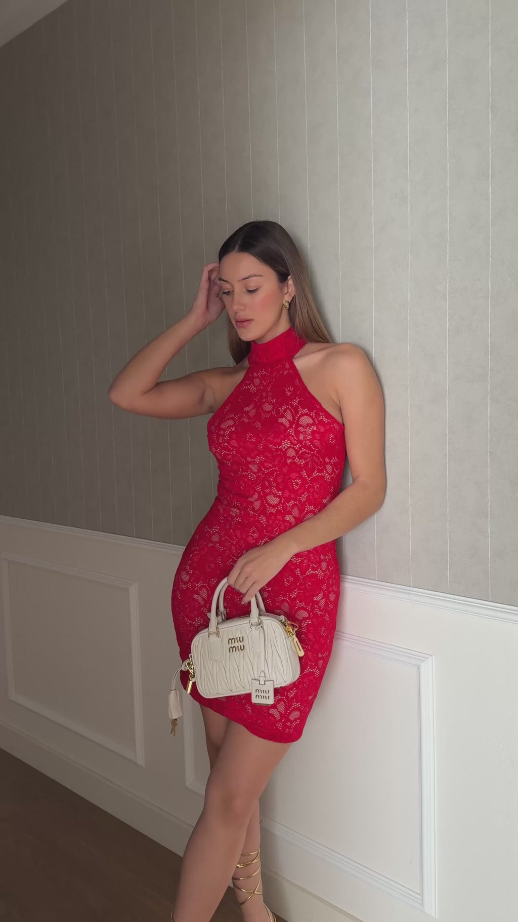 Vestido Renda Gola Halter