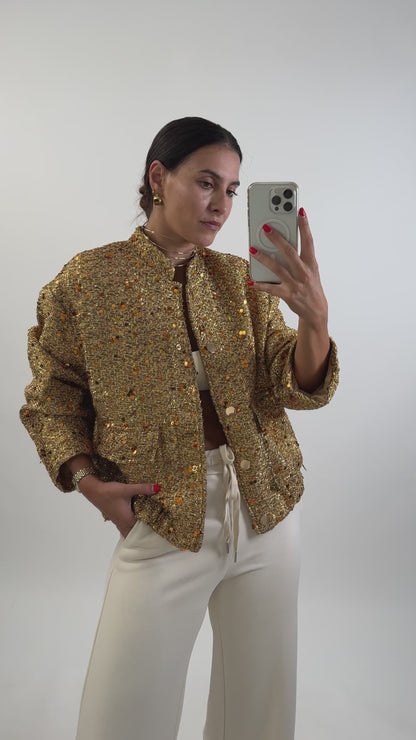 BOMBER JACKET OURO VIDEO